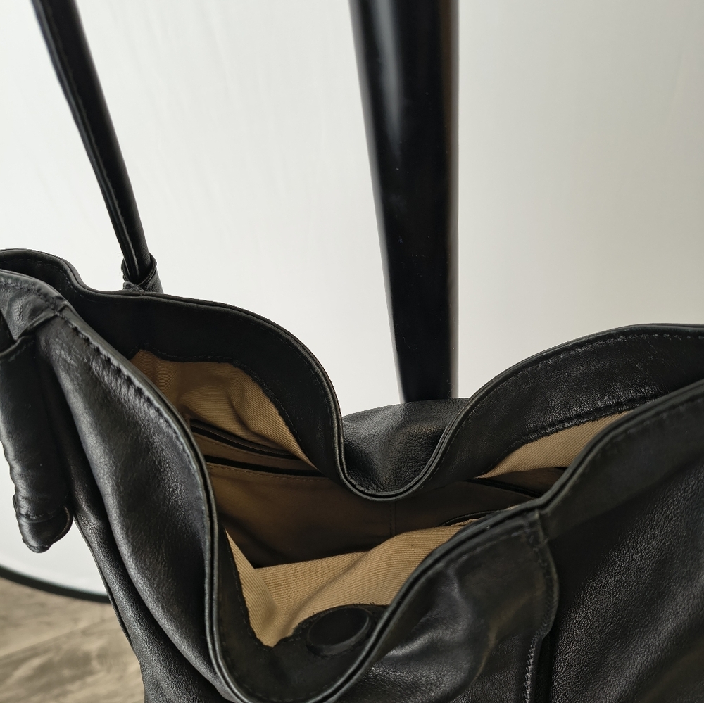 HOBO Black Genuine Leather Tote Bag - Picture 7 of 8